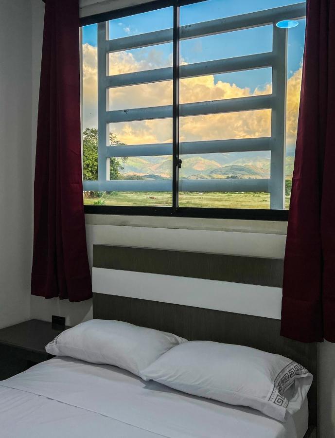 Sagrado Hotel Агуачика Экстерьер фото